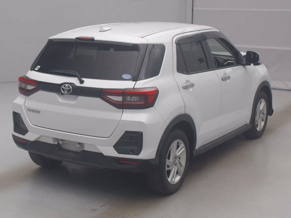 TOYOTA RAIZE
