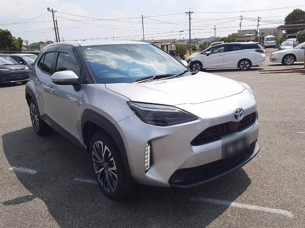 TOYOTA YARIS CROSS