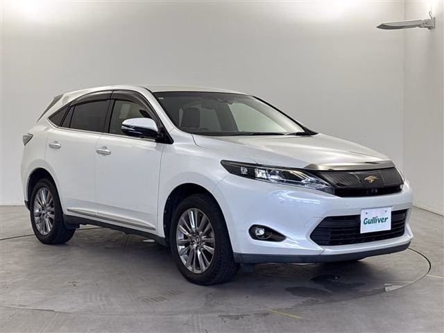 TOYOTA HARRIER