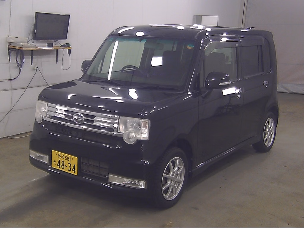 DAIHATSU MOVE CONTE
