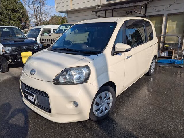 TOYOTA PORTE