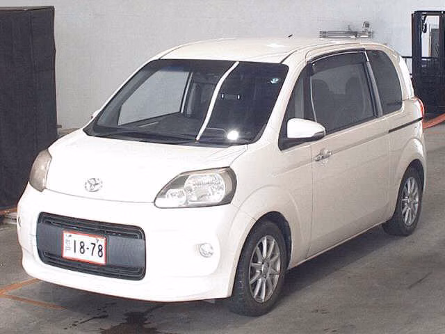 TOYOTA SPADE