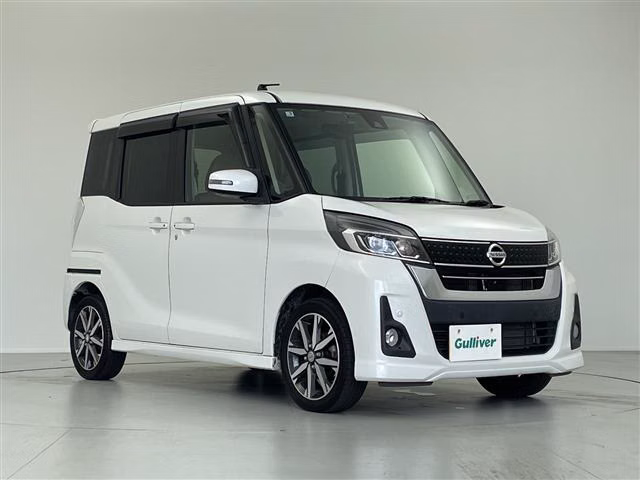 NISSAN DAYZ ROOX