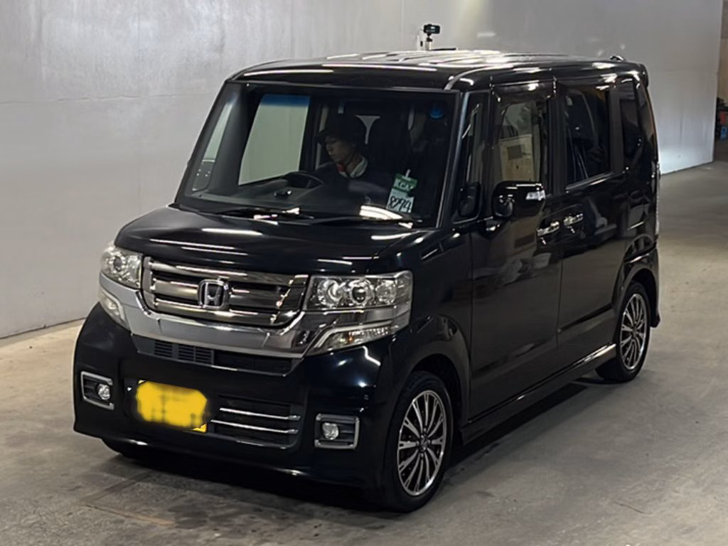 HONDA N-BOX
