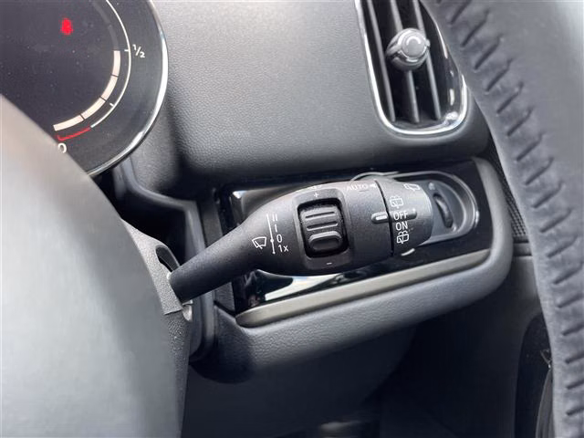 MINI CROSSOVER