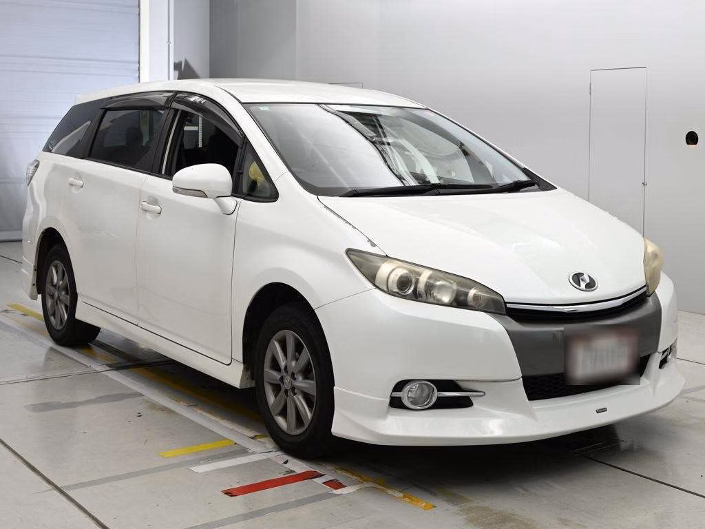 TOYOTA WISH