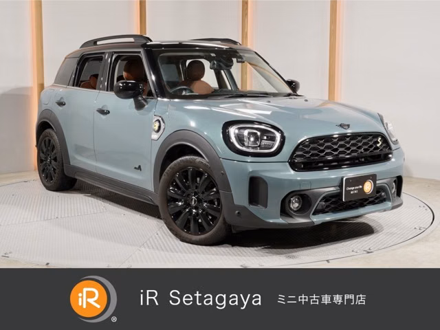MINI CROSSOVER