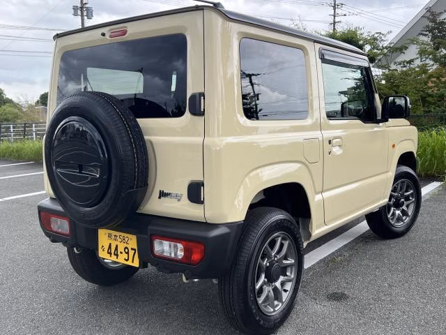 SUZUKI JIMNY