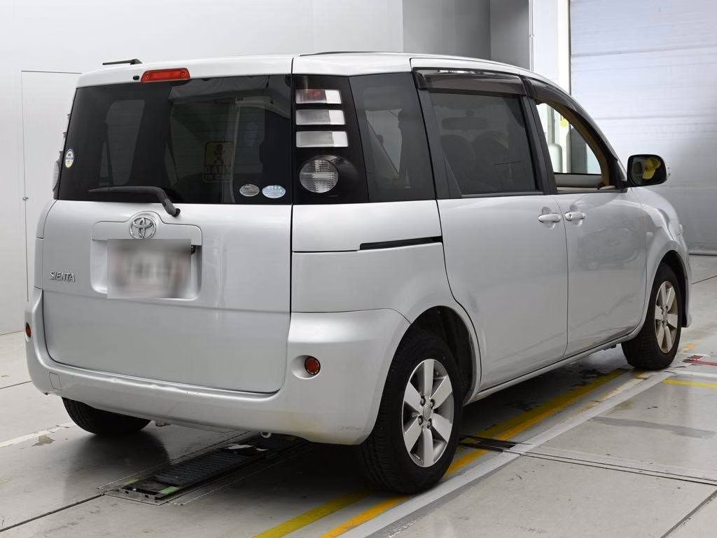 TOYOTA SIENTA