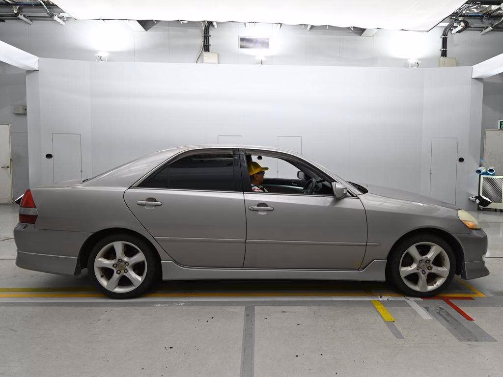TOYOTA MARK II