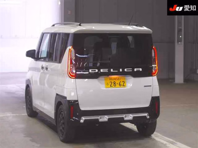 MITSUBISHI DELICA MINI