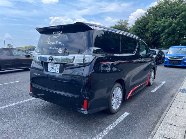 TOYOTA VELLFIRE