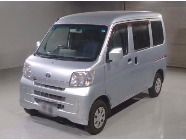 TOYOTA PIXIS VAN