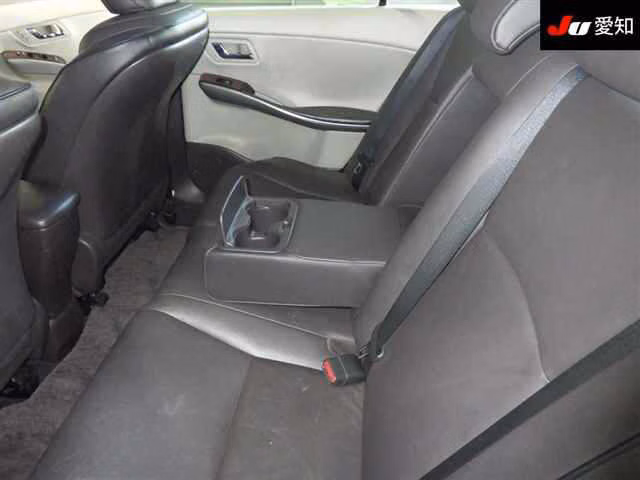 TOYOTA SAI