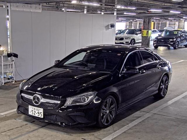MERCEDES-BENZ CLA-CLASS