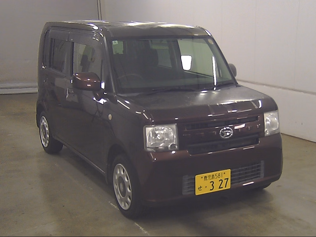 DAIHATSU MOVE CONTE