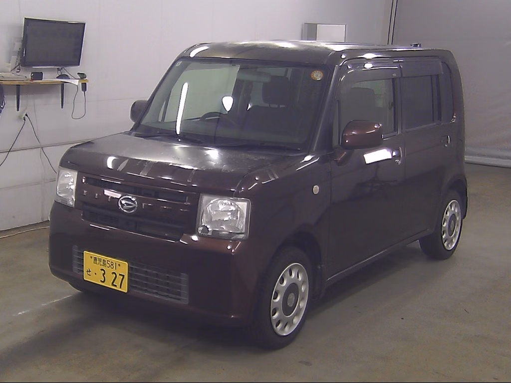 DAIHATSU MOVE CONTE