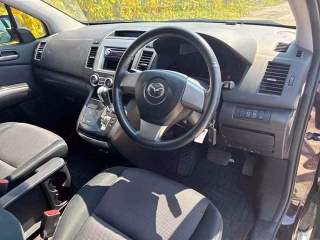 MAZDA MPV