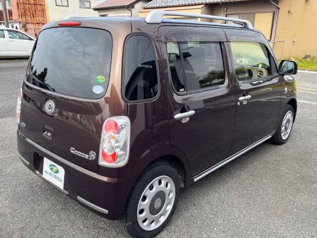 DAIHATSU MIRA COCOA