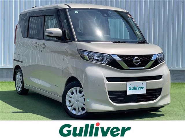 NISSAN ROOX