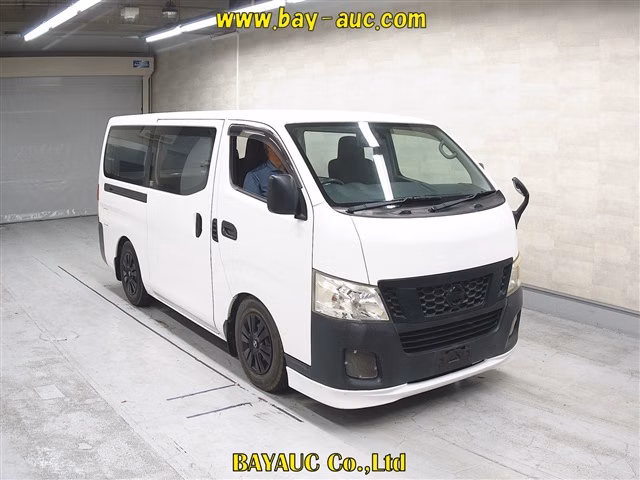 NISSAN NV350 CARAVAN