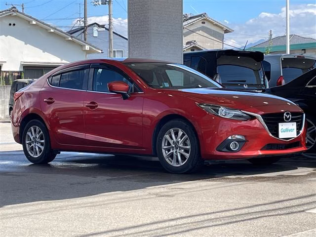 MAZDA AXELA
