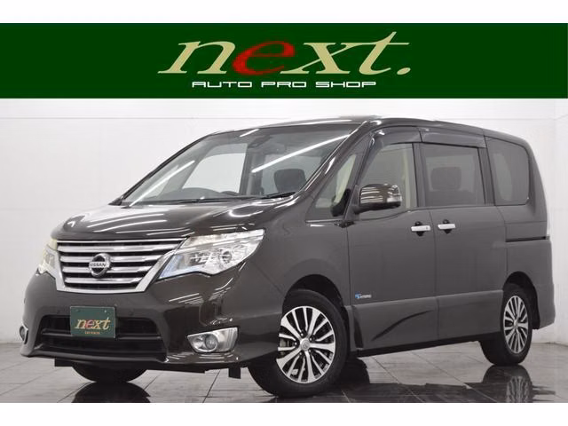 NISSAN SERENA
