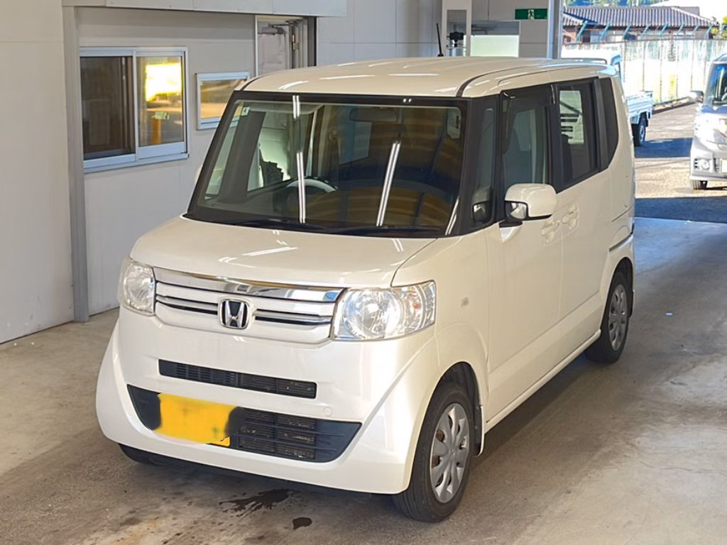 HONDA N-BOX