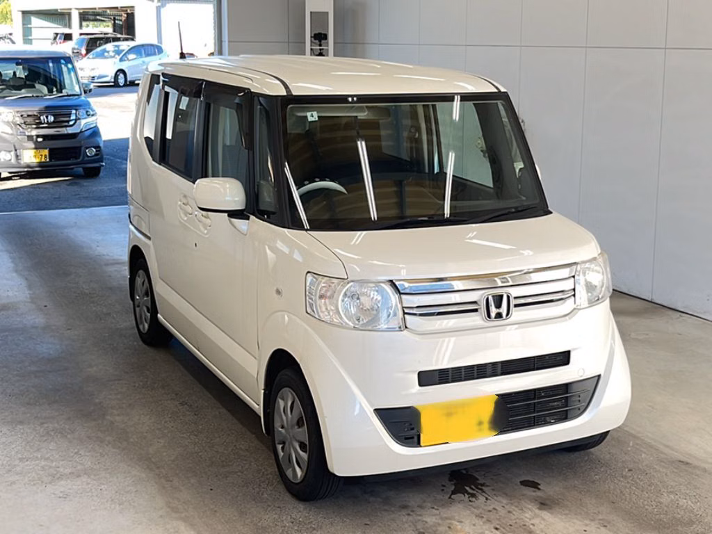 HONDA N-BOX