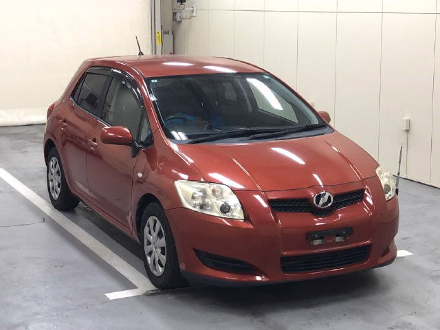 TOYOTA AURIS
