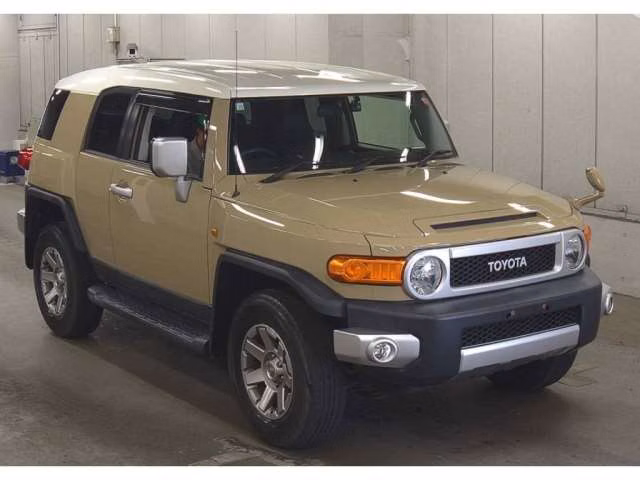 TOYOTA FJ CRUISER