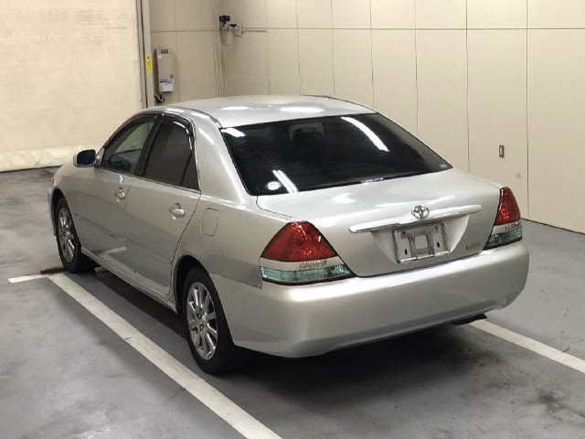 TOYOTA MARK II