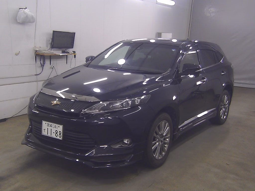 TOYOTA HARRIER