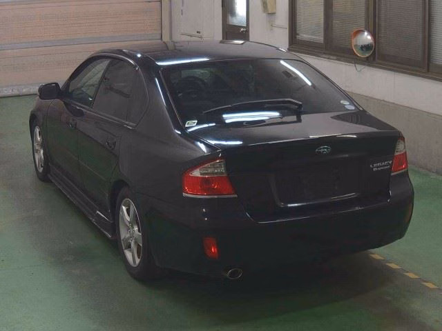 SUBARU LEGACY B4