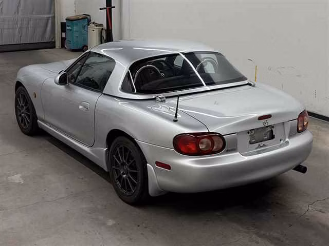 MAZDA ROADSTER