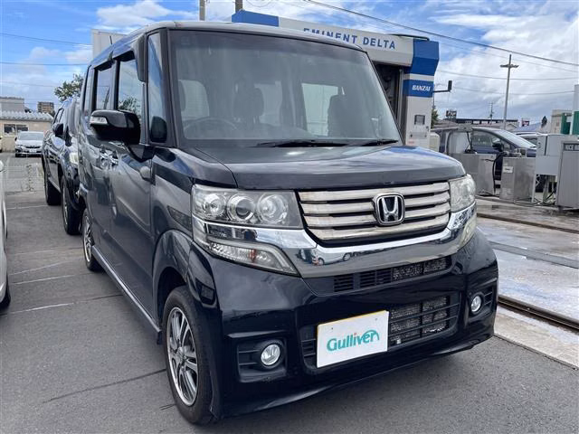 HONDA N-BOX