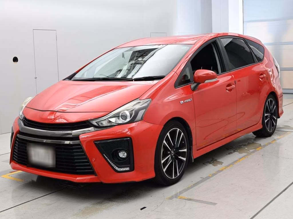 TOYOTA PRIUS ALPHA