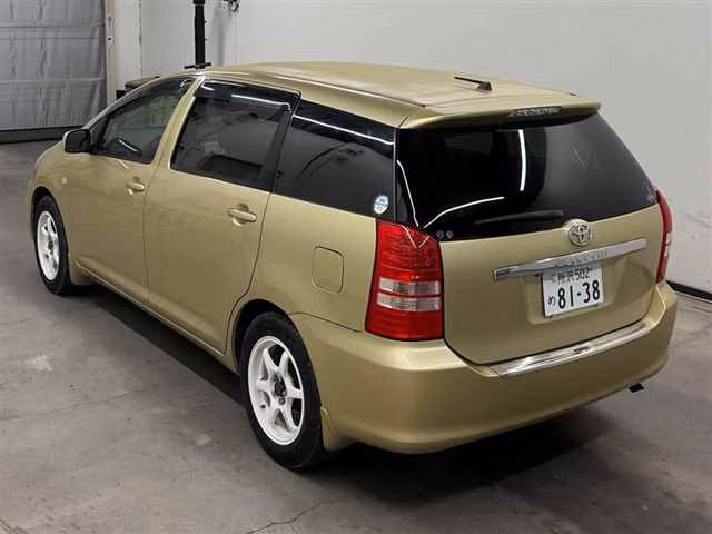 TOYOTA WISH