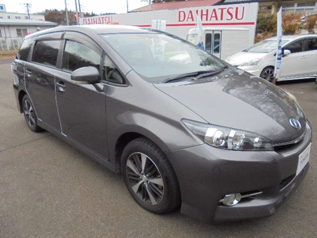 TOYOTA WISH
