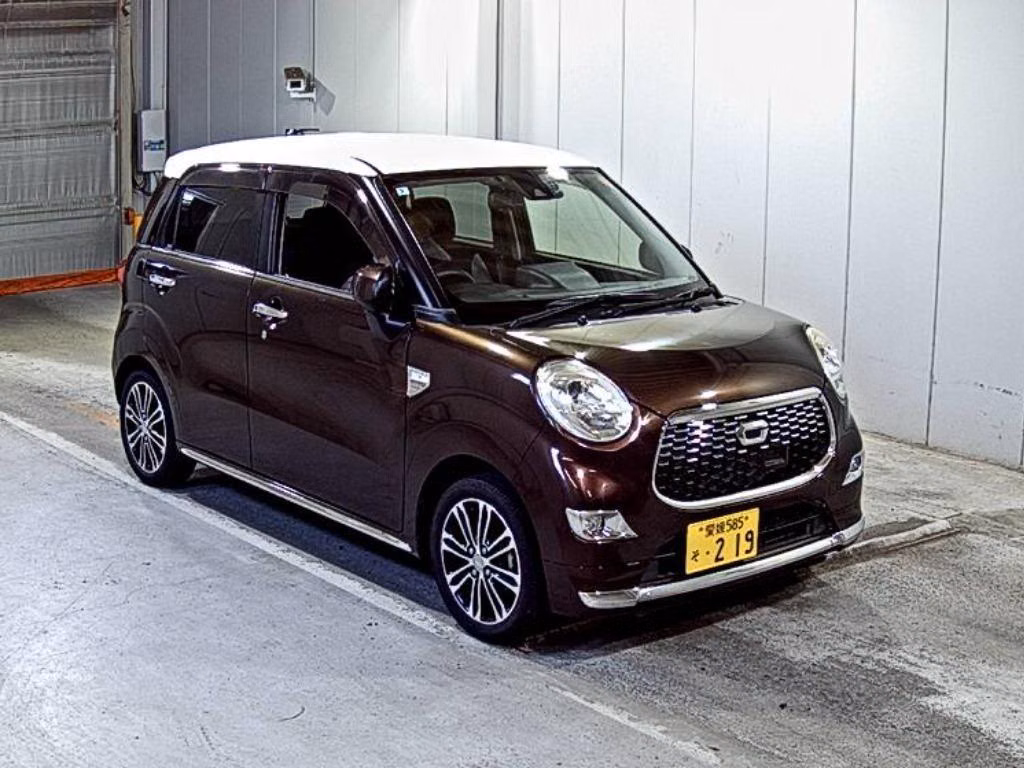 DAIHATSU CAST