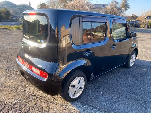 NISSAN CUBE