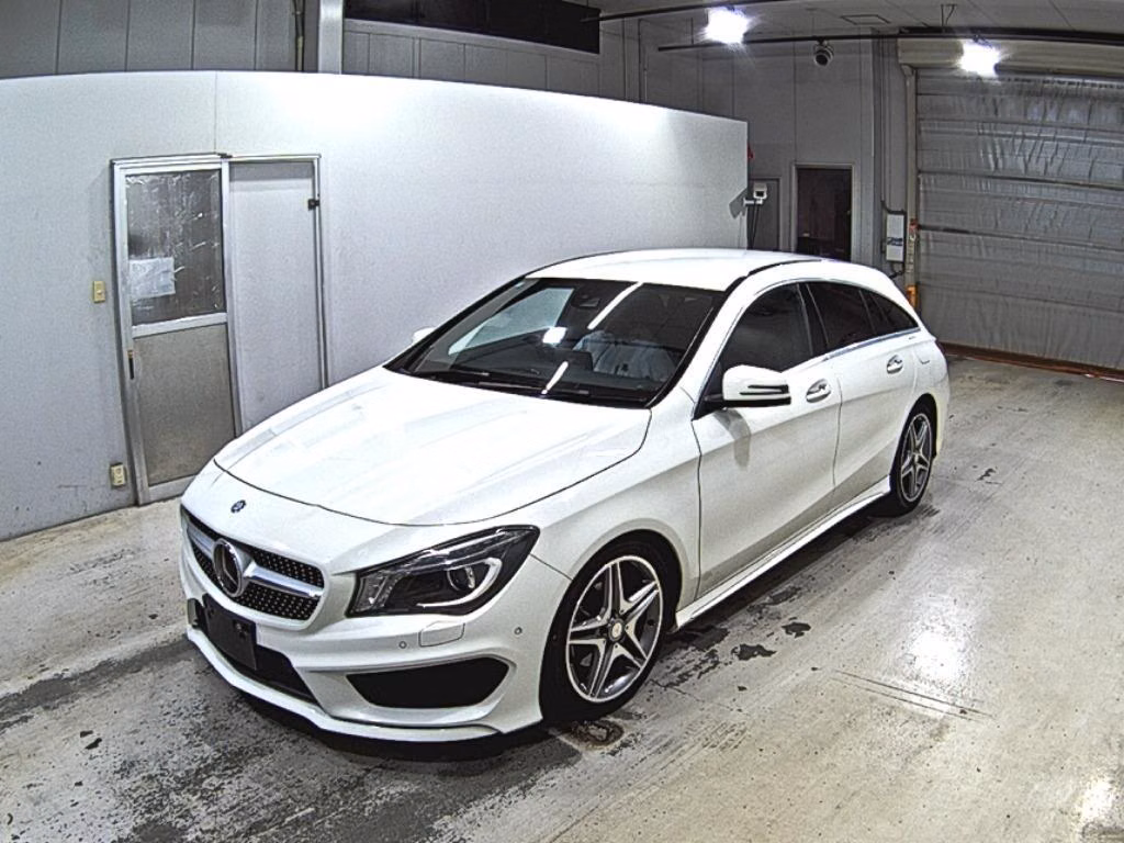 MERCEDES-BENZ CLA-CLASS