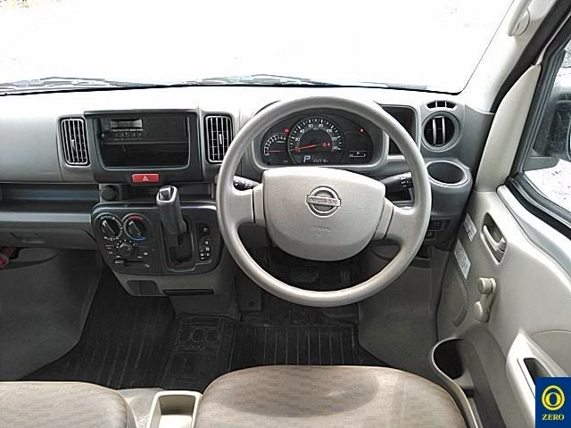 NISSAN NV100 CLIPPER