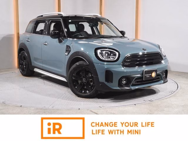 MINI Crossover