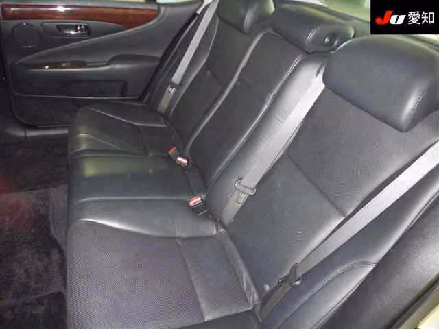 LEXUS LS460