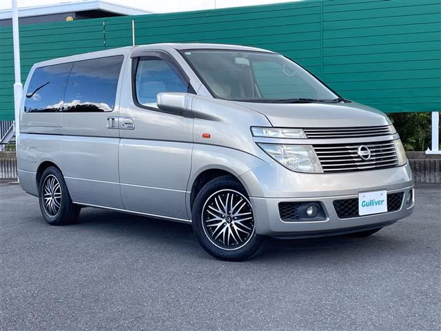NISSAN ELGRAND