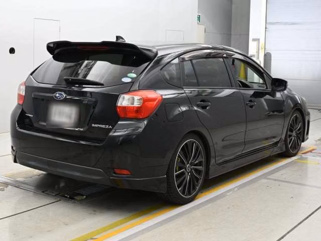 SUBARU IMPREZA