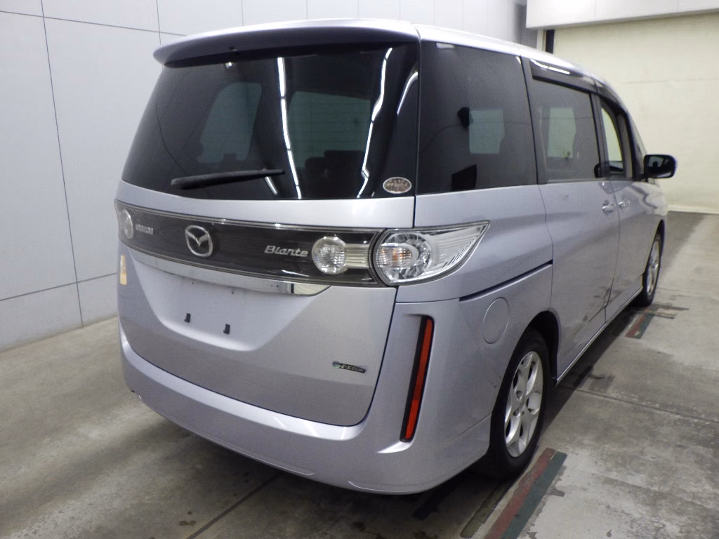 MAZDA BIANTE