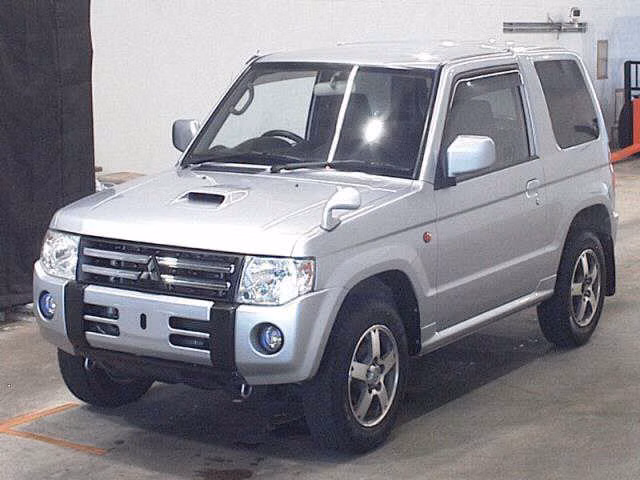 MITSUBISHI PAJERO MINI
