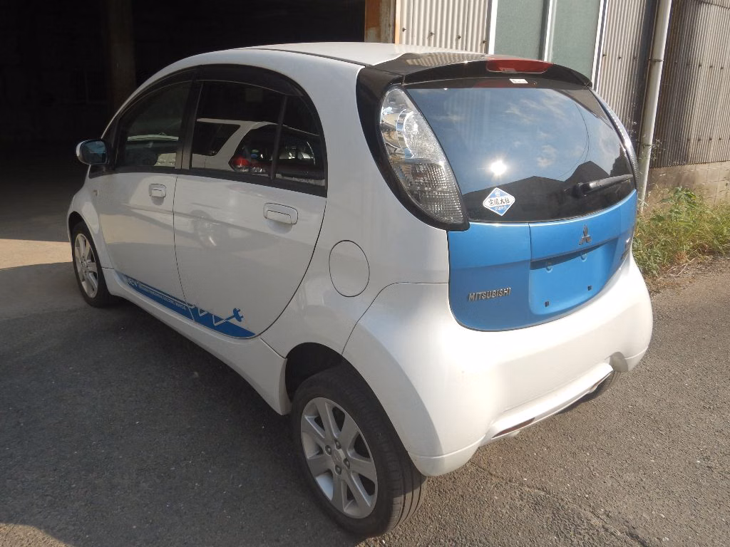 MITSUBISHI I-MIEV